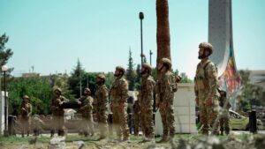 عناصر من وزارة الدفاع السورية يرتدون الزي العسكري - 21 أيلول 2025 (وزارة الدفاع السورية)