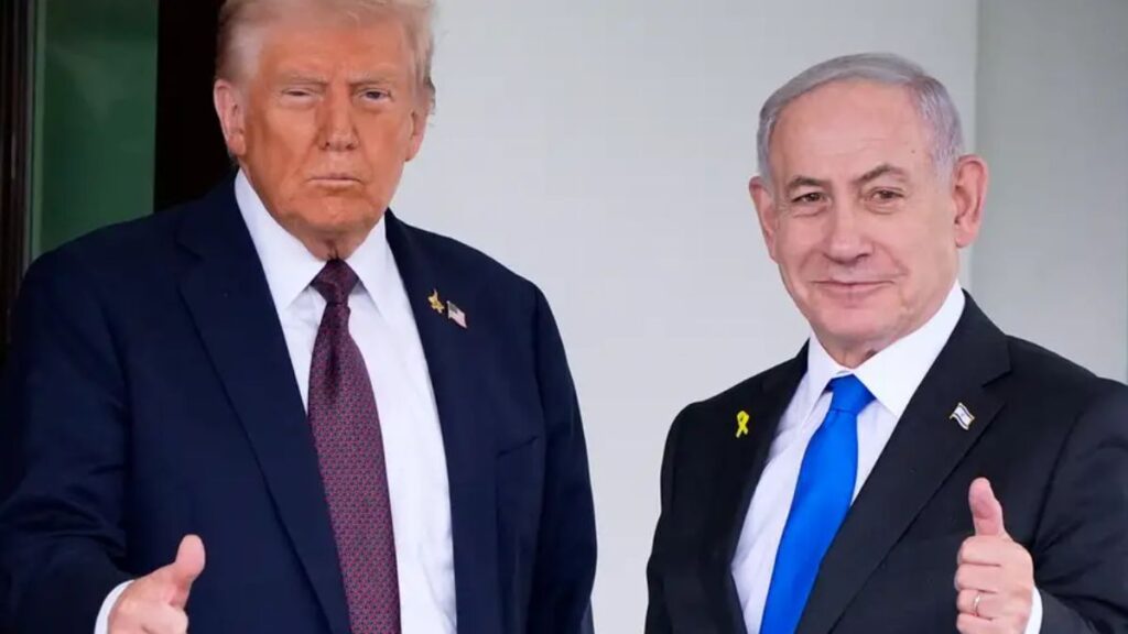 أعلن البيت الأبيض عن خطة الرئيس الأمريكي دونالد ترامب بشأن إنهاء الحرب بين إسرائيل وحماس والحكم في غزة (Alex Brandon/AP Photo/dpa/picture alliance)