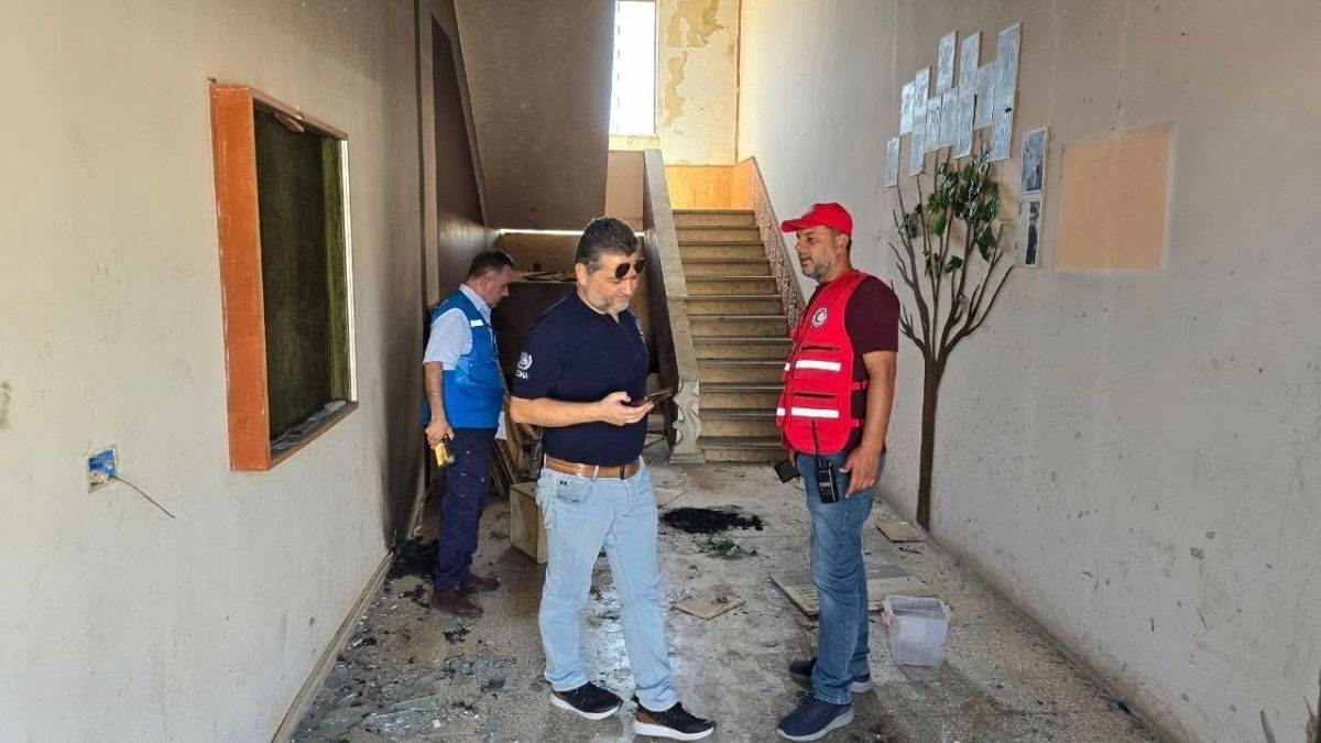 عدد من ممثلي المنظمات الدولية يزورون بعض المجالس البلدية للاطلاع على حجم الأضرار فيها - 31 آب 2025 (محافظة السويداء/ فيسبوك)