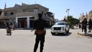 عناصر أمنيون في مدينة طفس بريف درعا الغربي - 16 أيلول 2025 (محافظة درعا/ تلجرام)
