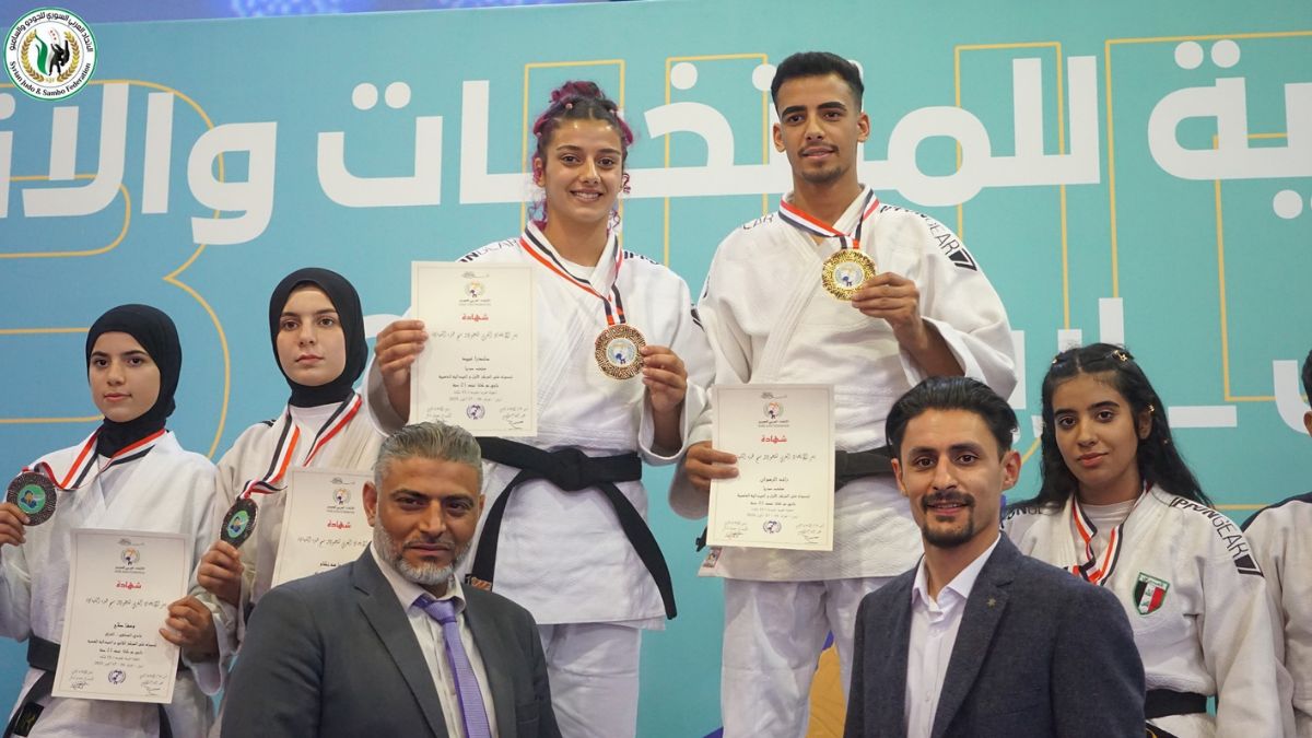 فوز اللاعبان رائد الرهوان وساندرا عبيد بذهبية كاتا في البطولة العربية للجودو 17 تشرين الأول 2025 (الاتحاد السوري للجودو / فيسبوك)
