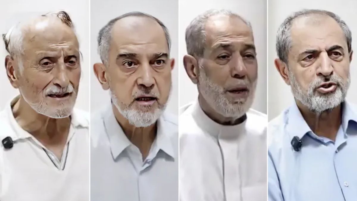 من اليمين محمد الشعار وأحمد حسون وعاطف نجيب وإبراهيم حويجة (وزارة العدل السورية/ إكس)