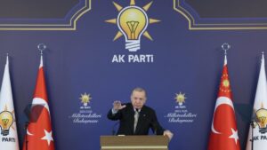  الرئيس التركي رجب طيب أردوغان يطالب "قسد" أن تفي بتعهداتها - 8 تشرين الأول 2025 (الأناضول)