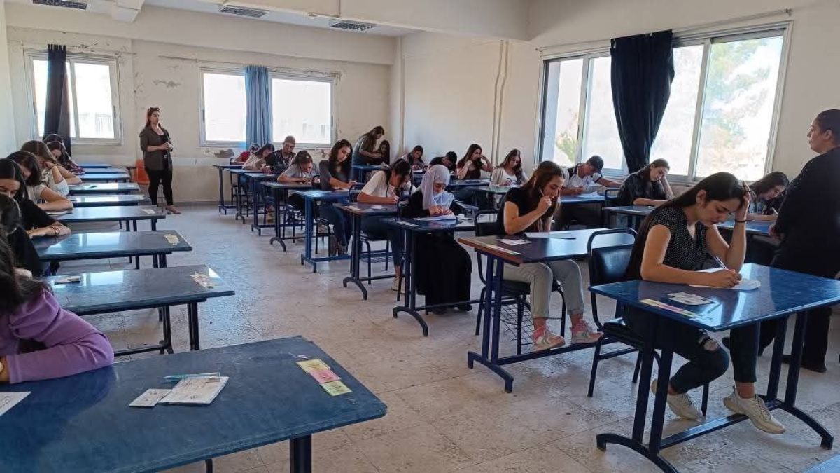 تقديم طلاب مدرسة التمريض في السويداء اختباراتهم العملية للفصل الدراسي الثاني - 29 أيلول 2025 (وزارة الصحة السورية)