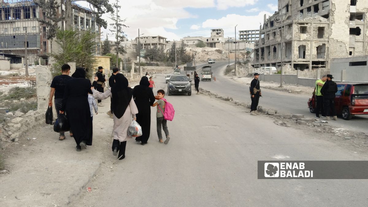 فتح مداخل حي الأشرفية أمام المشاة والسيارات في حلب - 9 تشرين الأول 2025 (عنب بلدي/محمد مصطو)