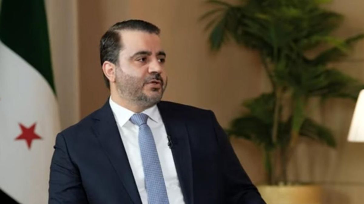 وزير الخارجية السوري أسعد الشيباني يقول إن الدبلوماسية السورية شهدت تحولًا تاريخيًا بتمثيل سوريا وإن السويداء "جرح سوري" - 18 تشرين الأول 2025 (الإخبارية السورية/ يوتيوب)