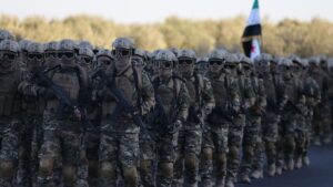 تدريب بالذخيرة الحية للفرقة 42 ضمن الجيش السوري - 7 تموز 2025 (وزارة الدفاع)