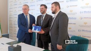 توقيع اتفاقية بين الشركة السورية للاتصالات وشركة "ميدوسا" لإنزال كبل بحري في طرطوس - 25 تشرين الأول 2025 (عنب بلدي/ شعبان شاميه)