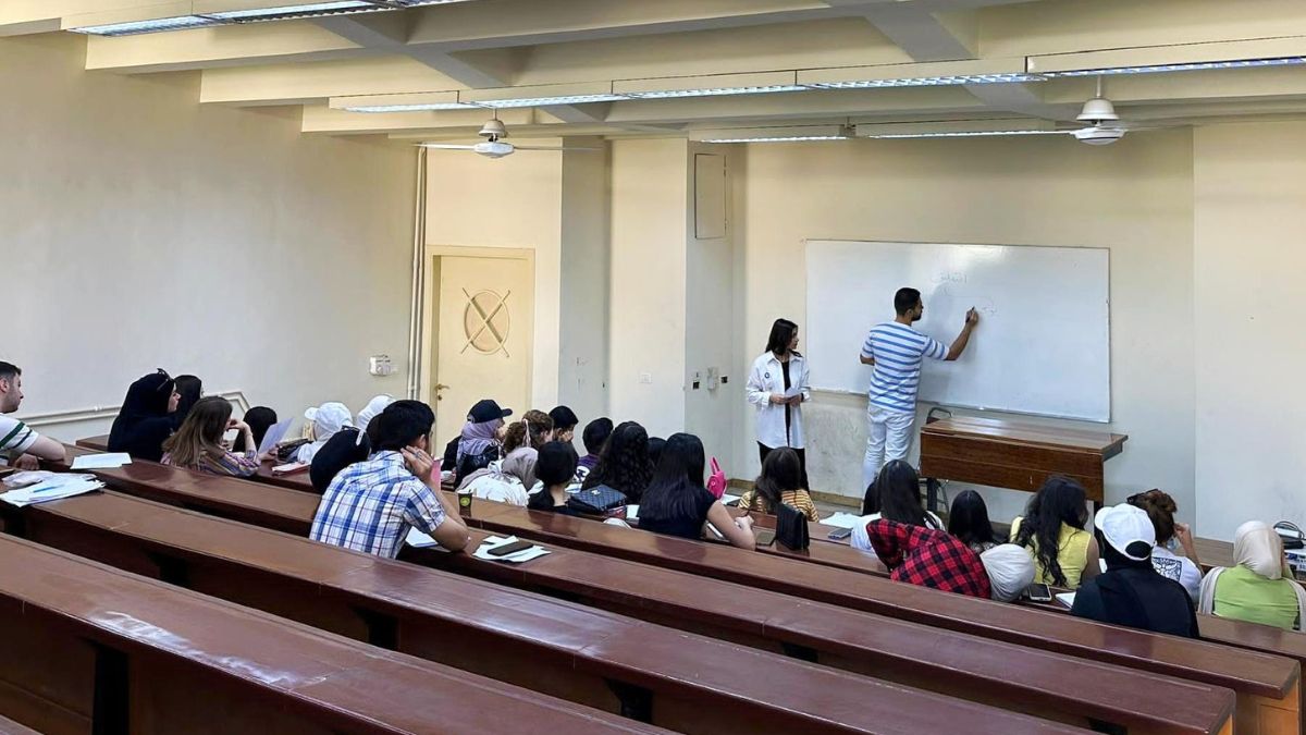 إحدى المحاضرات في كلية الإعلام في جامعة دمشق - 17 حزيران 2025 (عنب بلدي/ أمير حقوق)