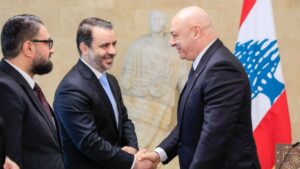 الرئيس اللبناني جوزيف عون ووزير الخارجية السوري أسعد الشيباني في قصر بعبدا 10 تشرين الأول (الخارجية السورية)