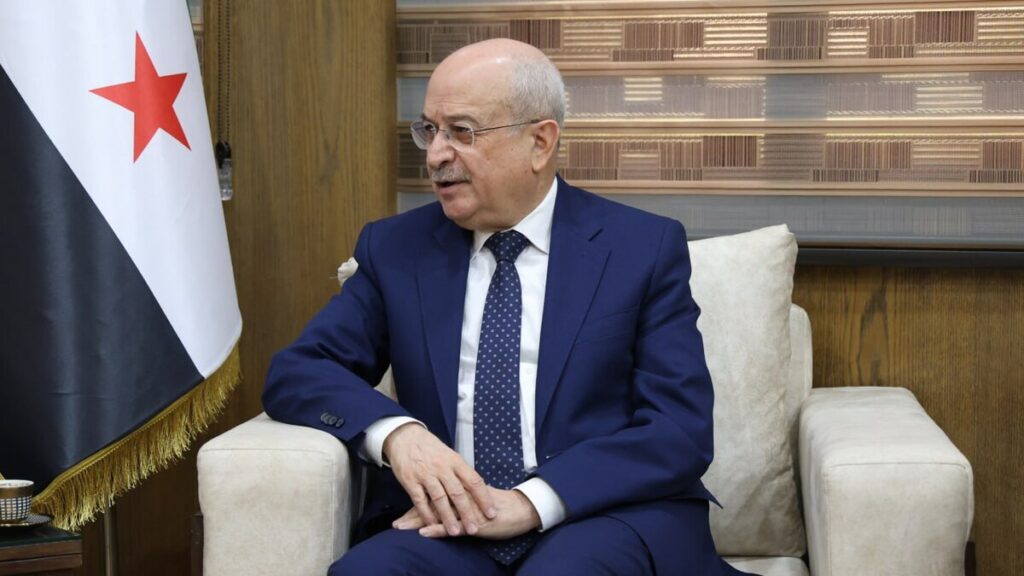 وزير النقل يعرب بدر يكشف أن سوريا بحاجة استثمارات بنحو 5.5 مليار دولار لإصلاح وتطوير السكك الحديدية - 29 أيار 2025 (وزارة النقل السورية)