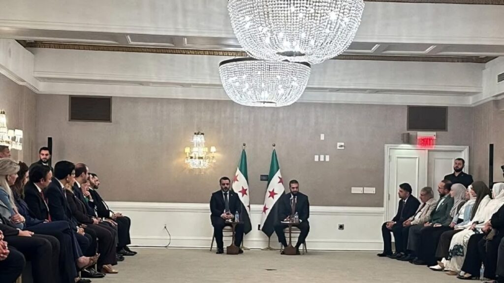 الرئيس السوري أحمد الشرع يلتقي المنظمات السورية في واشنطن- 9 تشرين الثاني 2025 (الإخبارية السورية)