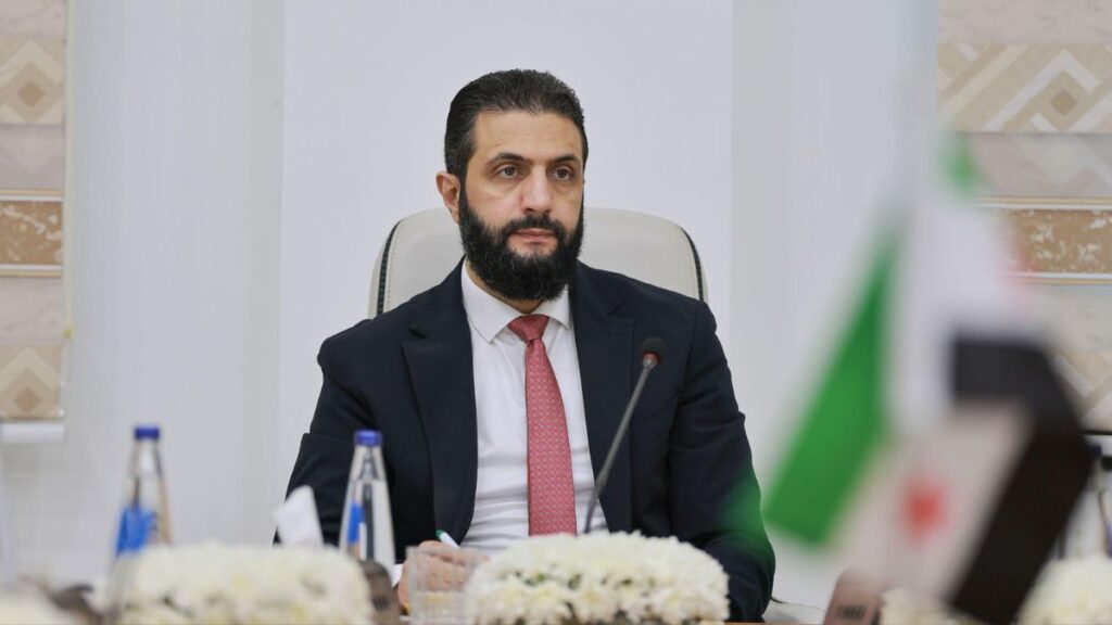 الرئيس السوري في المرحلة الانتقالية، أحمد الشرع -19 تشرين الثاني 2025 (رئاسة الجمهورية العربية السورية)