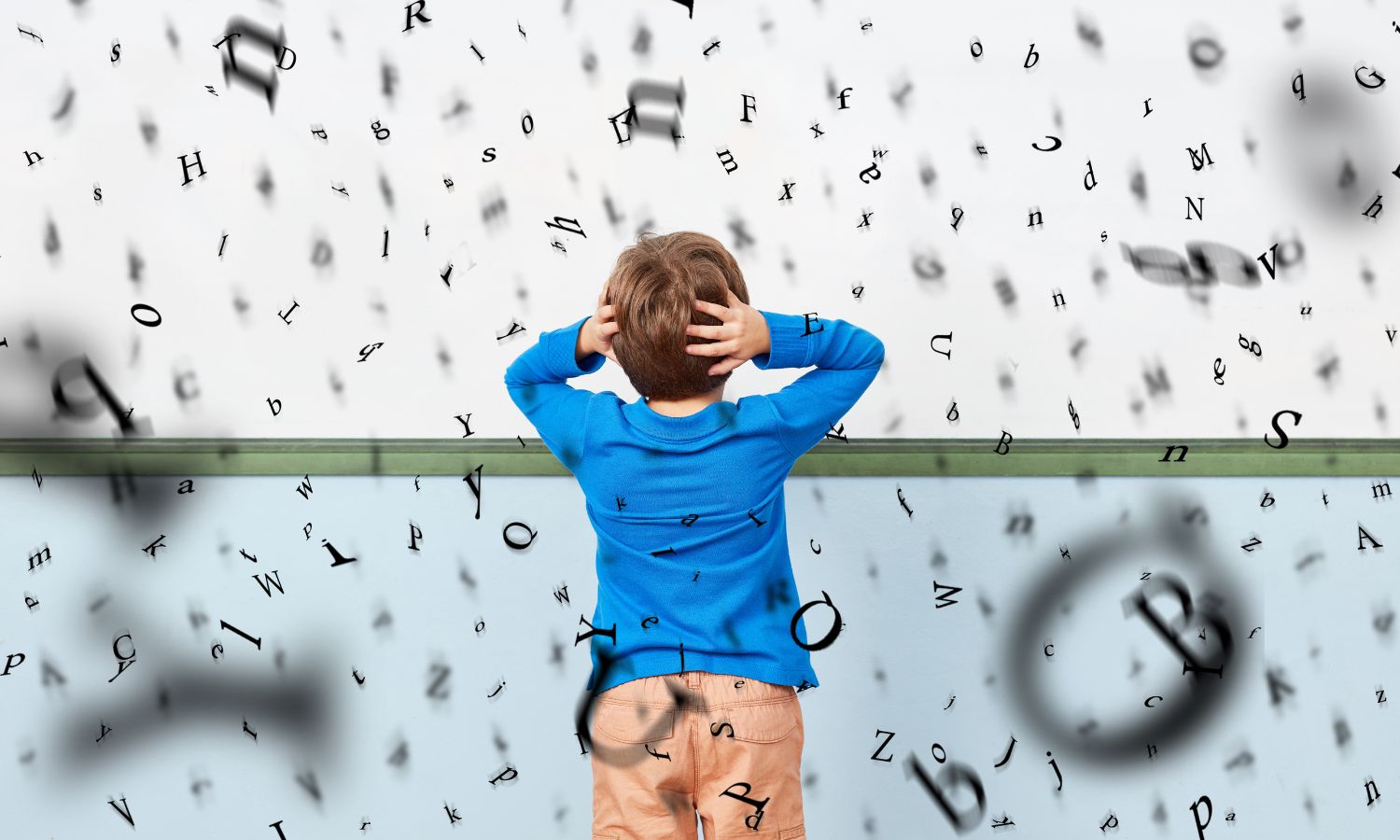 عسر القراءة.. تظهر أعراضه في سن الدراسة