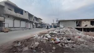 مكبّات القمامة العشوائية تهدد صحة الأهالي في كفرنبودة وكفرزيتا في حماة - 10 تشرين الثاني 2025 (محافظة حماة/فيسبوك)