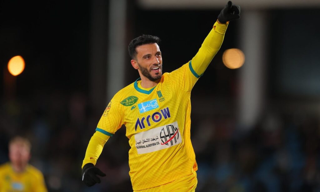 عمر السومة يحتفل بعد تسجيله هدفًا في مرمى النصر - 28 شباط 2025 (Omar Al Somah)