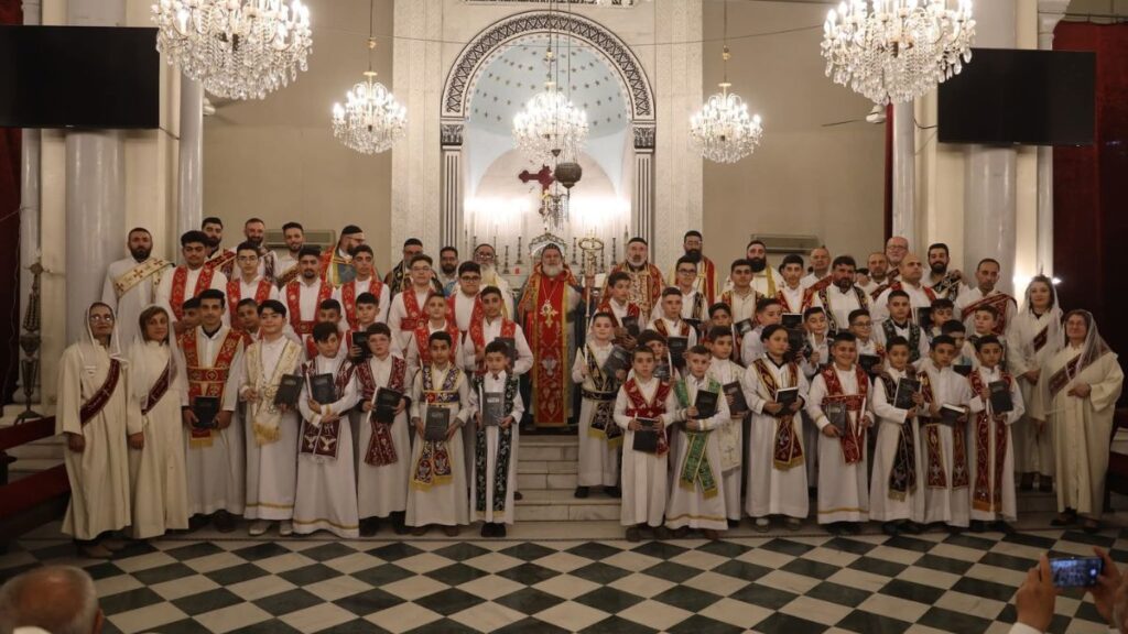 مراسم تقديم الذبيحة الإلهية على مذبح كنيسة السيدة العذراء بالقامشلي - 31 تشرين الأول 2025 (مطرانية الجزيرة والفرات للسريان الأرثوذكس/ فيسبوك)