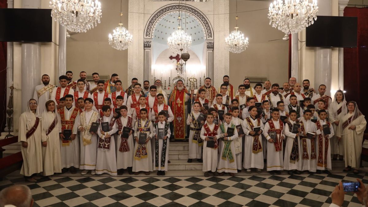 مراسم تقديم الذبيحة الإلهية على مذبح كنيسة السيدة العذراء بالقامشلي - 31 تشرين الأول 2025 (مطرانية الجزيرة والفرات للسريان الأرثوذكس/ فيسبوك)