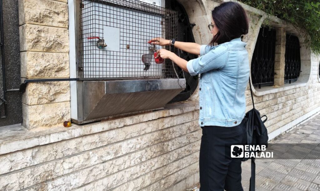 سبيل مياه في حي القيمرية بدمشق - 4 تشرين الثاني 2025 (عنب بلدي/كريستينا الشماس)