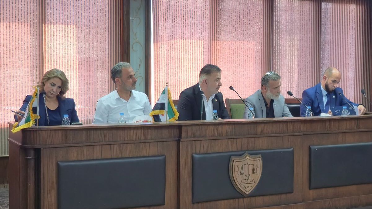 مجلس فرع نقابة المحامين في ريف دمشق يعقد جلسة اختبار الأستذة - 9 أيلول 2025 (نقابة محامي ريف دمشق/فيسبوك)