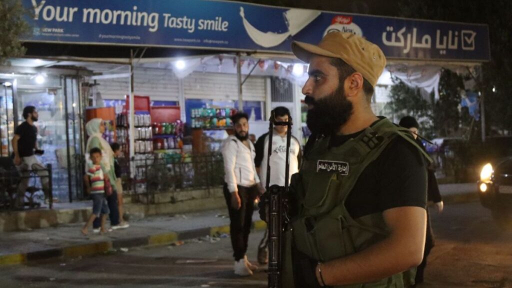 انتشار قوات الأمن الداخلي في بلدتي صحنايا وأشرفية صحنايا مع اقتراب عيد الأضحى - 6 حزيران 2025 (محافظة ريف دمشق)