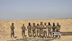 عناصر من الفرقة 