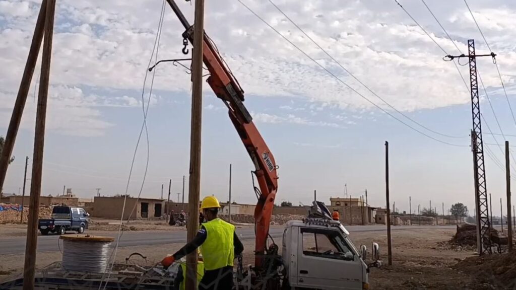 عودة التيار الكهربائي إلى منطقة التبني بريف دير الزور - 27 كانون الأول 2025(وزارة الطاقة)