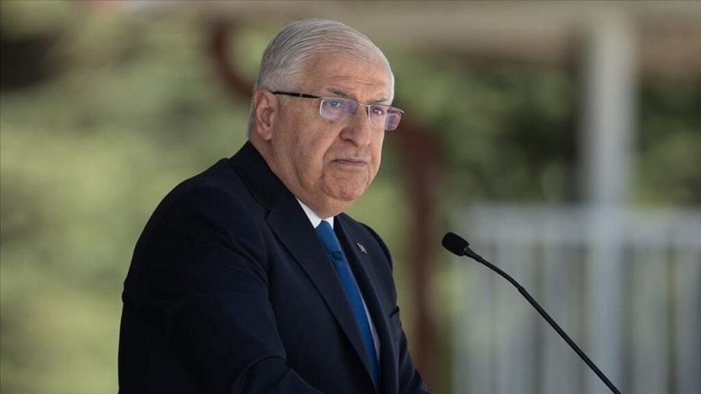 وزير الدفاع التركي يشار غولر - 6 كانون الثاني 2026(وكالة الأناضول)