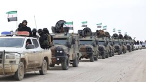 رتل من وزارة الداخلية يتهيأ لدخول مدينة القامشلي لبدء تطبيق بنود الاتفاق بين الحكومة السورية و