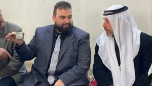 أمير دار عرى حسن الأطرش إلى جانب محافظ السويداء مصطفى البكور ـ 11 شباط 2025(محافظة السويداء)