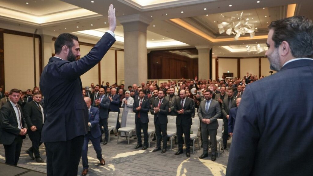 الرئيس السوري أحمد الشرع يلتقي وفدًا من أبناء الجالية السورية في برلين - 29 آذار 2026 (رئاسة الجمهورية العربية السورية)