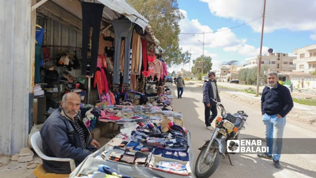 بسطات عشوائية في مدينة درعا - 24 شباط 2026 (عنب بلدي/ محجوب الحشيش)