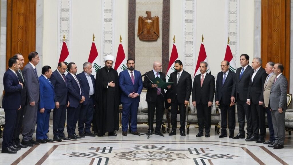 الرئيس العراقي يكلف علي الزيدي بتشكيل الحكومة – 27 نيسان 2026 (واع)