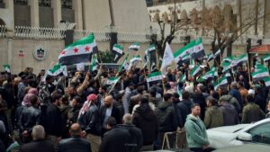 وقفة أمام السفارة الإماراتية في دمشق تطالب بالإفراج عن عصام القيادي عصام بويضاني المحتجز في دولة الإمارات - 2 نيسان 2026 (سانا)
