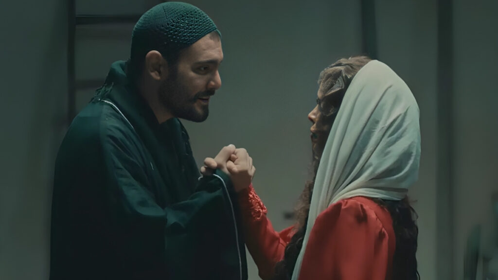 الفنان سامر إسماعيل في مشهد من مسلسل "اليتيم" - 6 آذار 2026 (LBC)