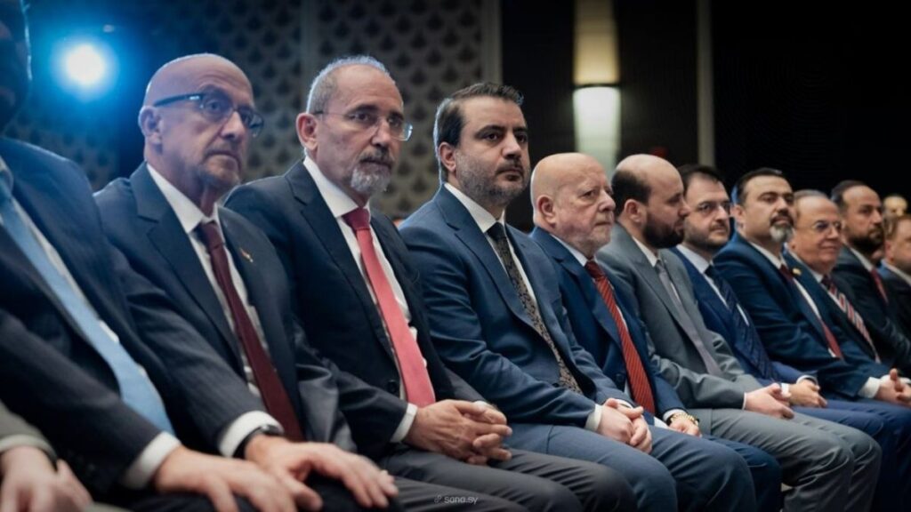 وزراء سوريون وأردنيون يحضرون الاجتماعات الثانية لمجلس التنسيق الأعلى في عمان - 12 نيسان 2026 (سانا)