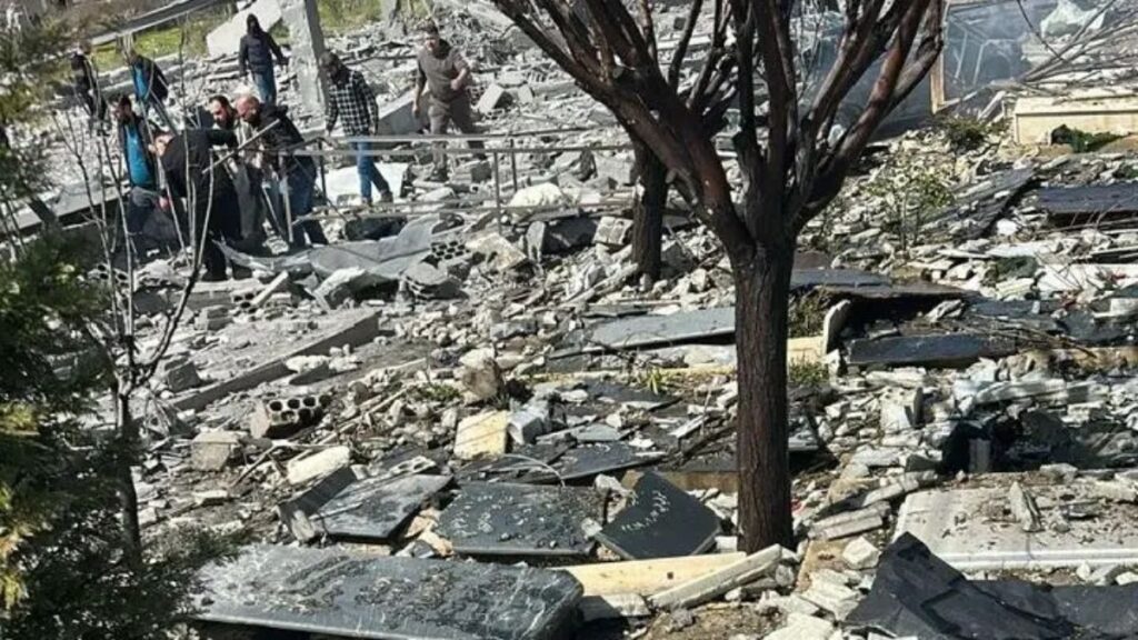 دمار واسع جراء أعنف هجوم جوي شنته إسرائيل على أكثر من منطقة في لبنان ـ 8 نيسان 2026 (الوكالة الوطنية للإعلام)