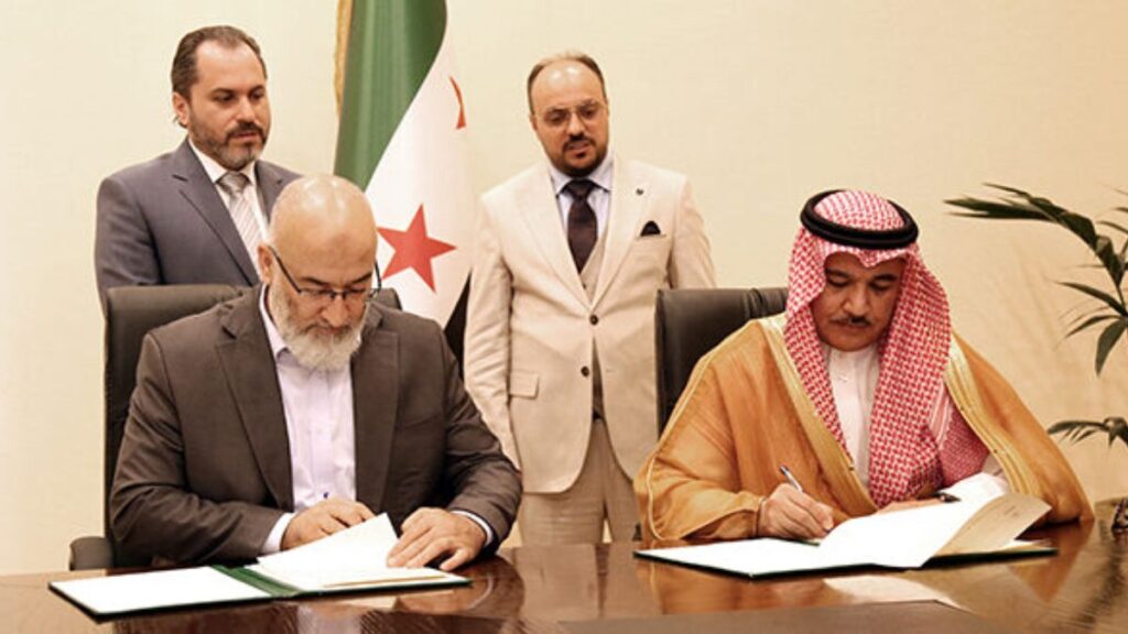 وزارة السياحة السورية توقع اتفاقية مبدئية مع شركة Le Park Concord السعودية لاستثمار عدد من المنشآت السياحية ومنه فندق البوابات السبع بدمشق - 27 تموز 2025 (سانا)