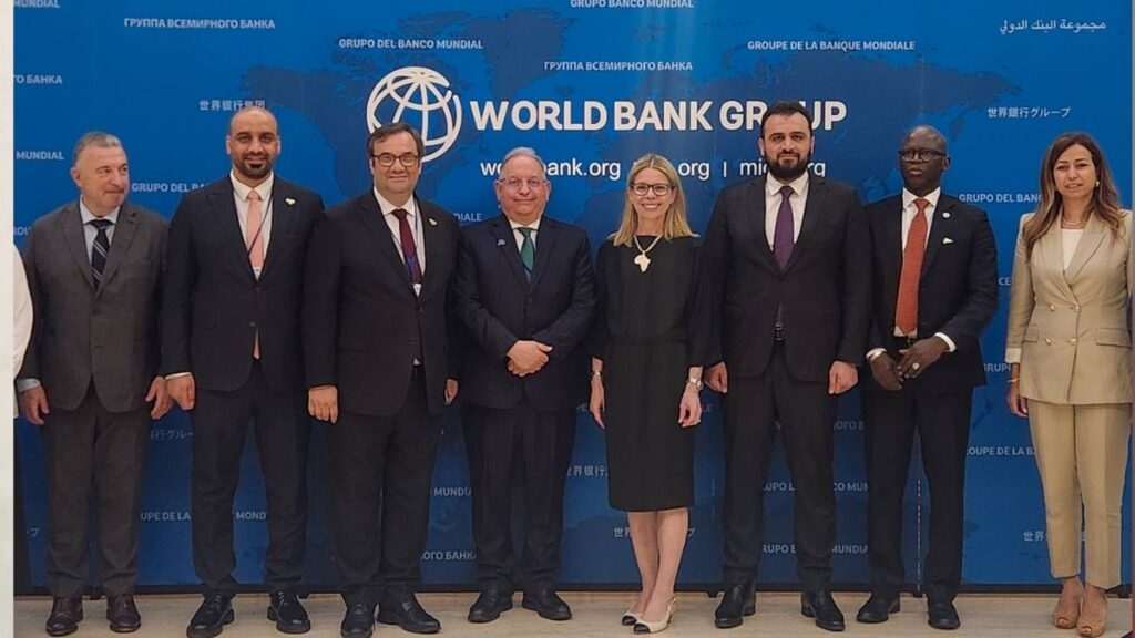 من اجتماع الوفد السوري مع المديرة العامة للبنك الدولي آنا بييردي - 19 نيسان 2026 (وزارة المالية السورية)