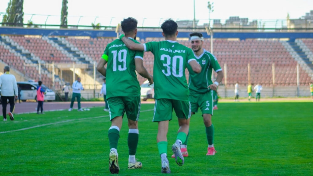 لاعبو نادي الحرية يحتفلون بتسجيل هدف في شباك نادي الكرامة - 28 نيسان 2026 (نادي الحرية)
