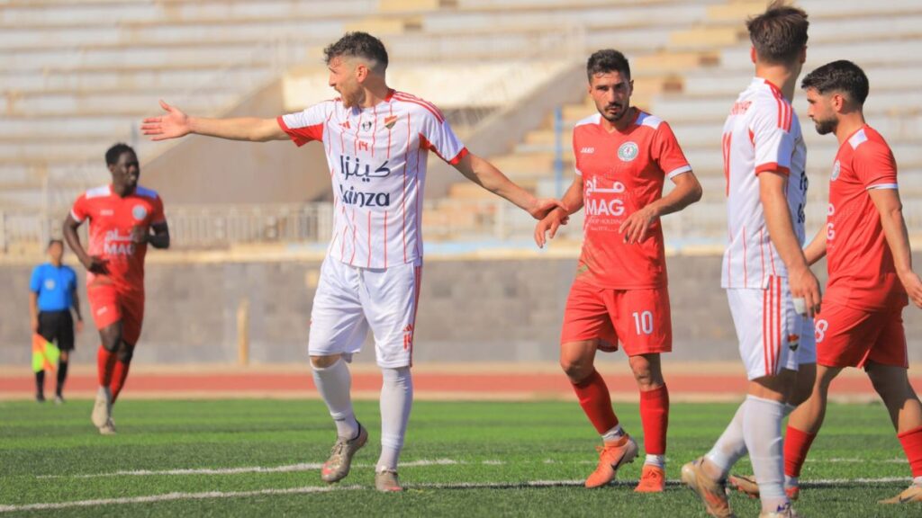 لاعبو أهلي حلب والشعلة خلال مواجهة الفريقين ضمن الجولة 25- 31 أيار 2026 (نادي الاتحاد الحلبي)