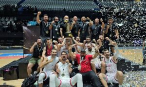 تتويج نادي أهلي حلب بلقب كأس سوريا لموسم 2025-2026 في صالة الفيحاء في مدينة دمشق- 13 آب 2026 (وزارة الرياضة والشباب السورية)