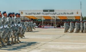 وزارة الدفاع السورية تخرّج أول دورة أفراد ضمن القوى الجوية متضمنة 1000 صف ضابط - 23 تموز 2026 (وزارة الدفاع السورية)
