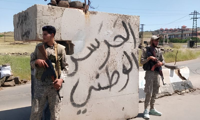عناصر من الحرس الوطني في السويداء على أحد الحواجز في المحافظة - 30 آب 2026 (السويداء 24/ فيسبوك)