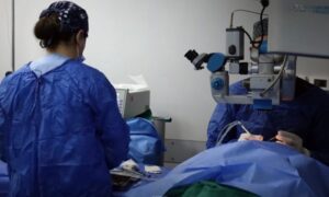 يستقبل قسم الإسعاف في المستشفى الوطني باللاذقية بين 200 و400 مراجع يوميًا وسط زيادة في الإحالات من خارج المحافظة وارتفاع الضغط على العناية المشددة - 7 أيار 2026 (سانا)
