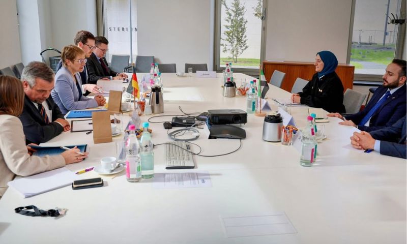 Syrians-in-Germany-1.jpg