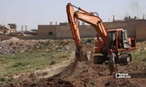 عمليات تعزيل لمجرى نهر الخابور في الحسكة استباقًا للشتاء – 19 أيلول 2026 (عنب بلدي)