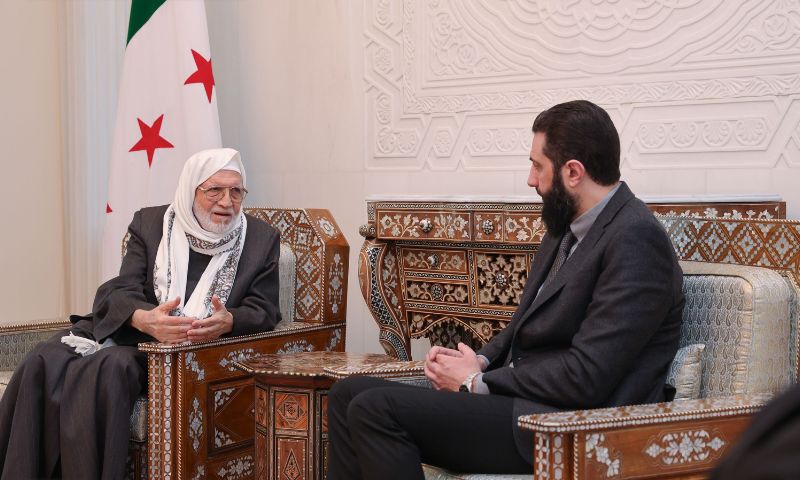 الرئيس السوري أحمد الشرع يلتقي الشيخ أسامة الرفاعي - 10 كانون الثاني 2025 (القيادة العامة/ رئاسة الجمهورية حاليًا)
