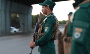 دوريات أمن الطرق على الطريق الدولي في محافظة طرطوس - 19 آب 2026 (مراسل الأمن في طرطوس/فيسبوك)