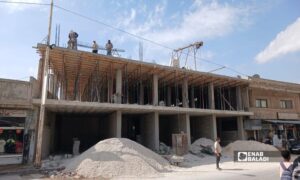 بناء في طور الإنشاء في ريف محافظة القنيطرة - 12 تشرين الأول 2026 (عنب بلدي/ عبد الله الوني)